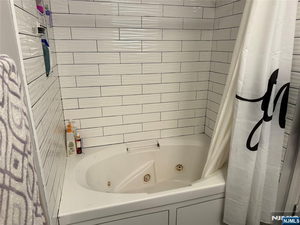 242 The Promenade #242