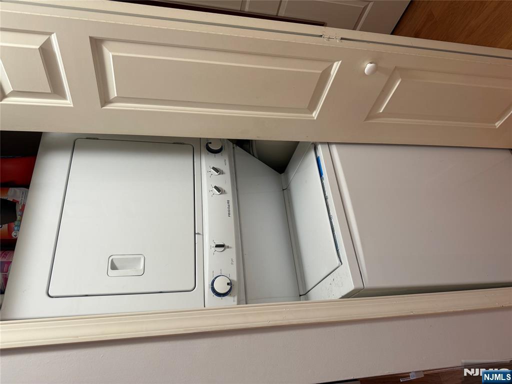 242 The Promenade #242