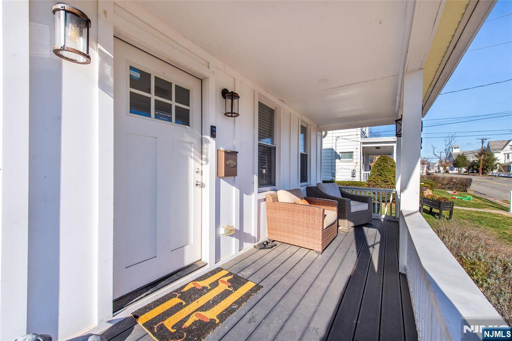 405 Washington Street - Photo 9