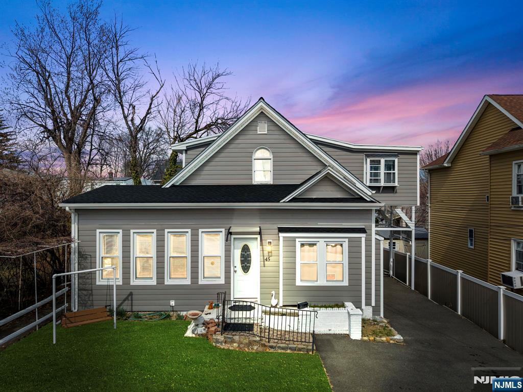 45 Harrison Avenue - Photo 1