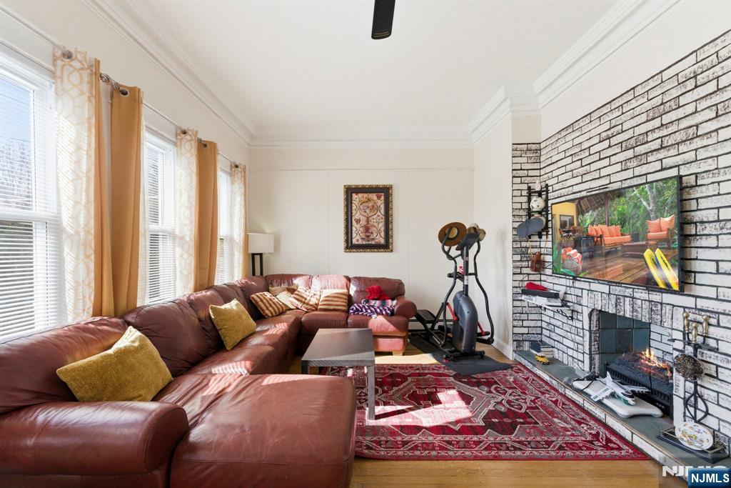 45 Harrison Avenue - Photo 3