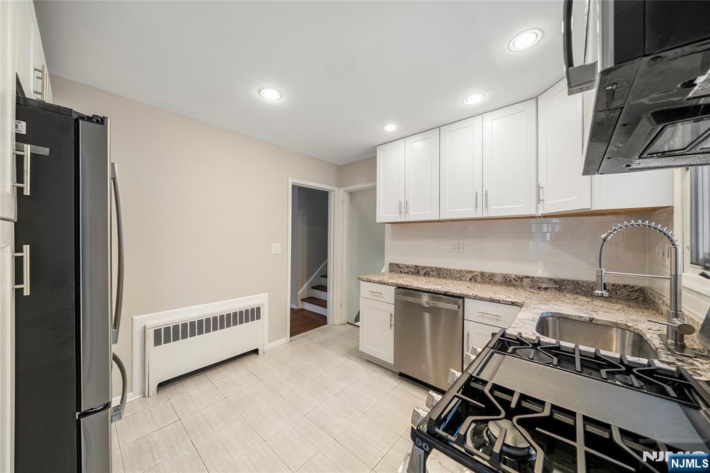 44 Knickerbocker, Cresskill, NJ 07626 Listing Photo  7