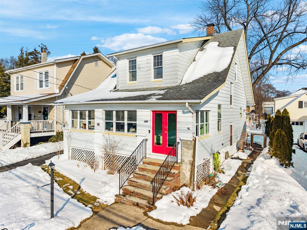 185 4th Avenue - Photo 2