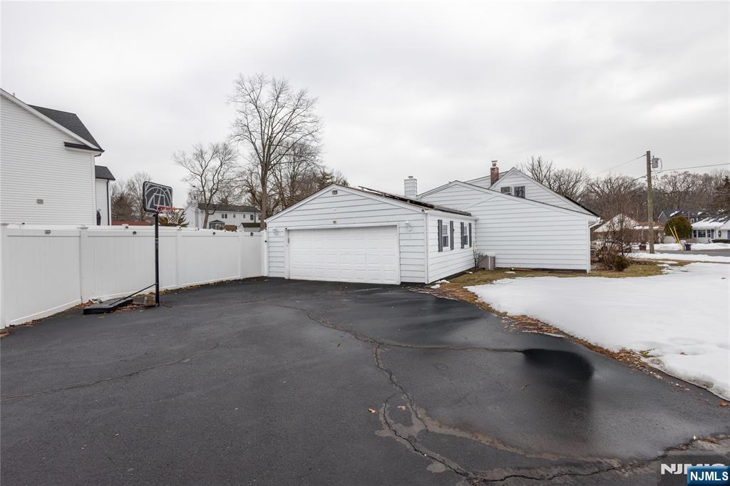 5 Ferndale Road - Photo 4