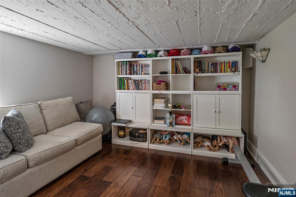 534 Brandon Place — photo 33