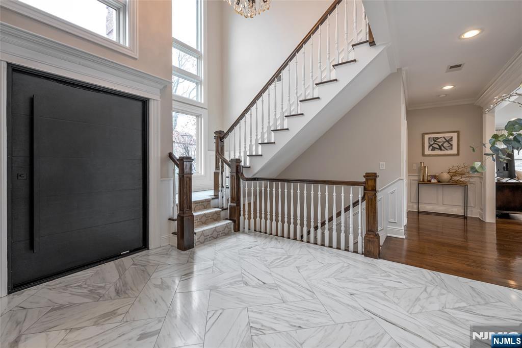 534 Brandon Place — photo 8