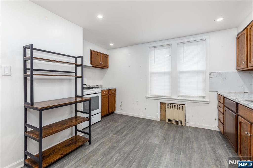 7 Delafield Avenue, Rutherford, NJ, 07070