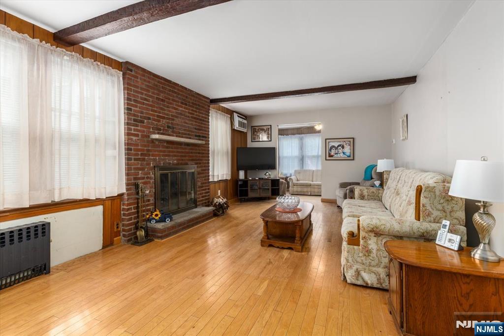 7 Delafield Avenue, Rutherford, NJ, 07070