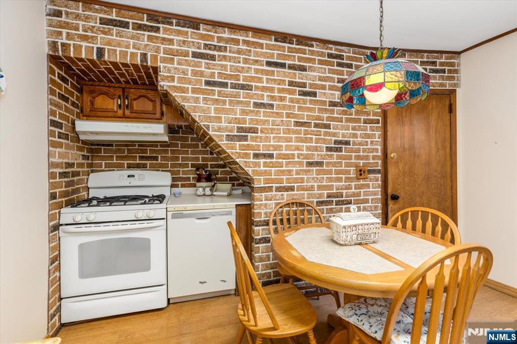 7 Delafield Avenue, Rutherford, NJ, 07070