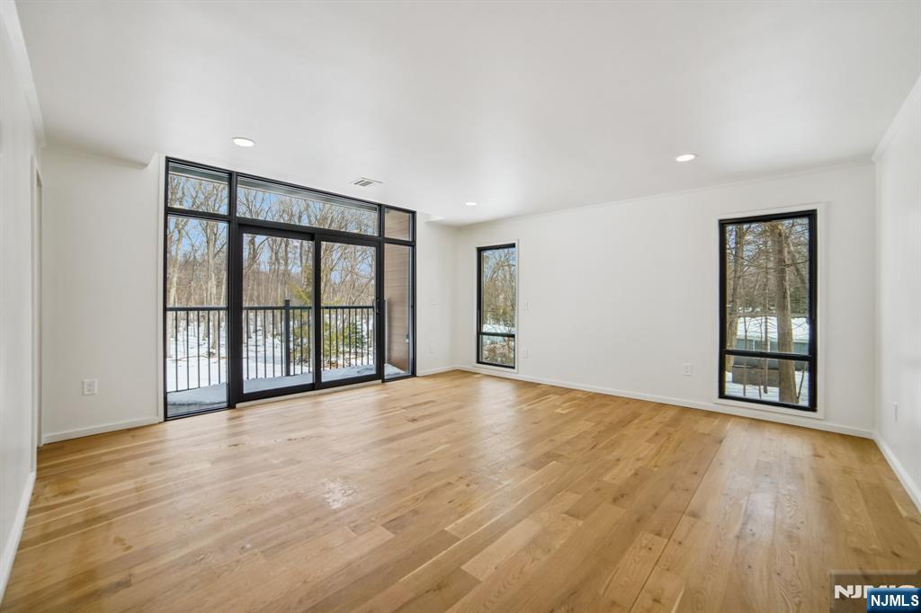 156 Park Road — photo 33