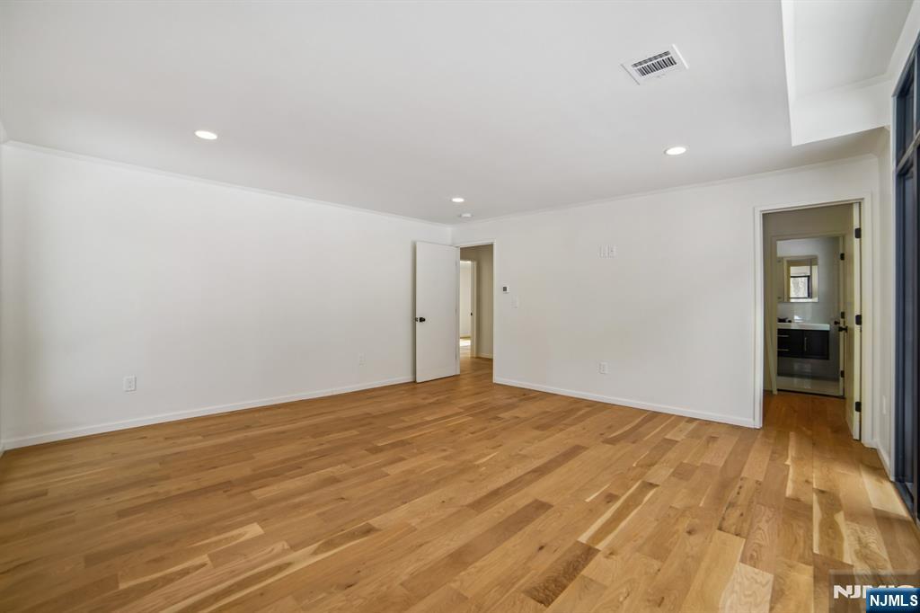 156 Park Road — photo 35
