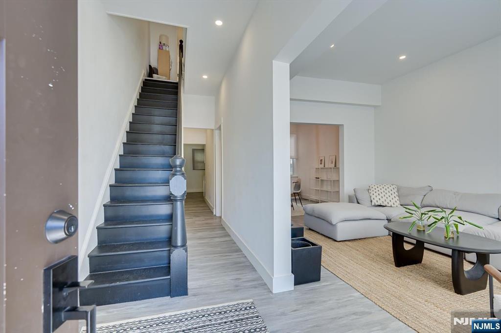 299A 7th Avenue - Photo 5