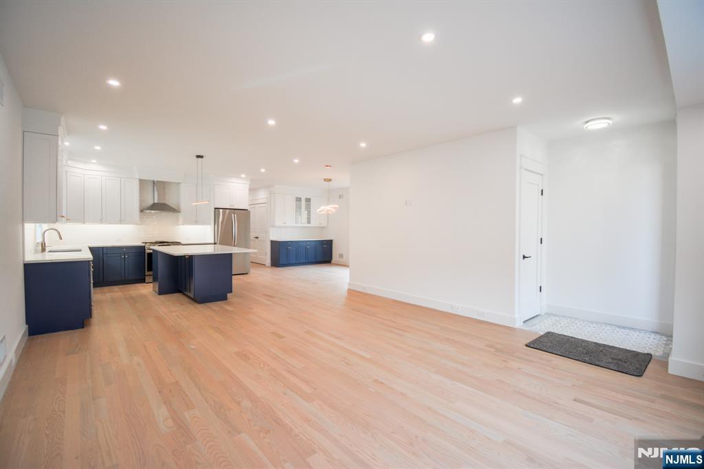 28 Prospect Street - Photo 2