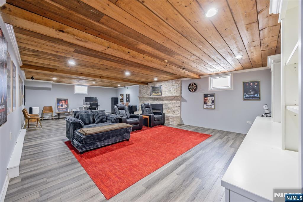 202 Chestnut Ridge Road — photo 38