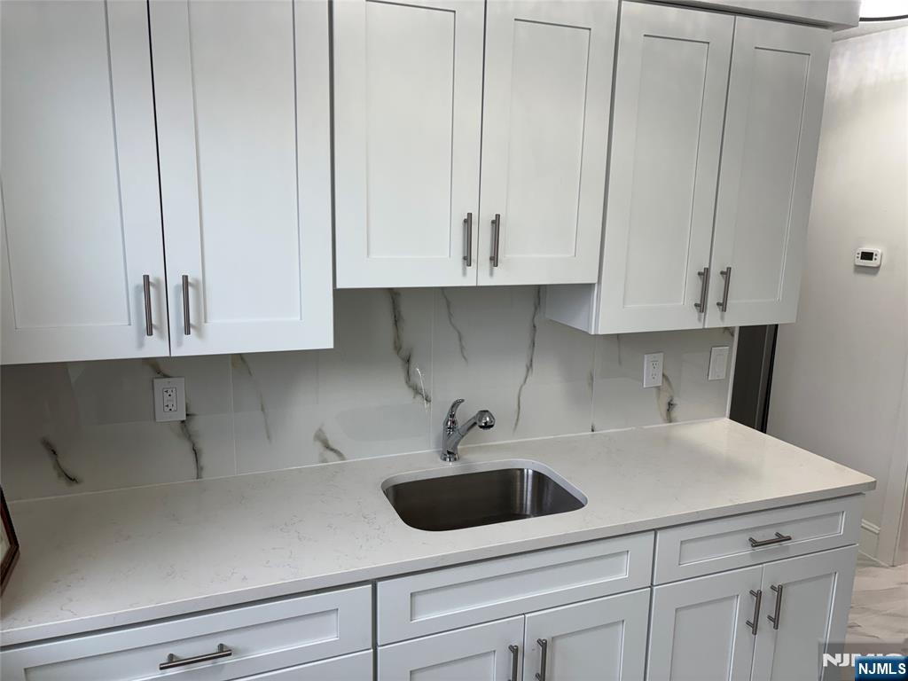 334 Midland Avenue - Photo 2