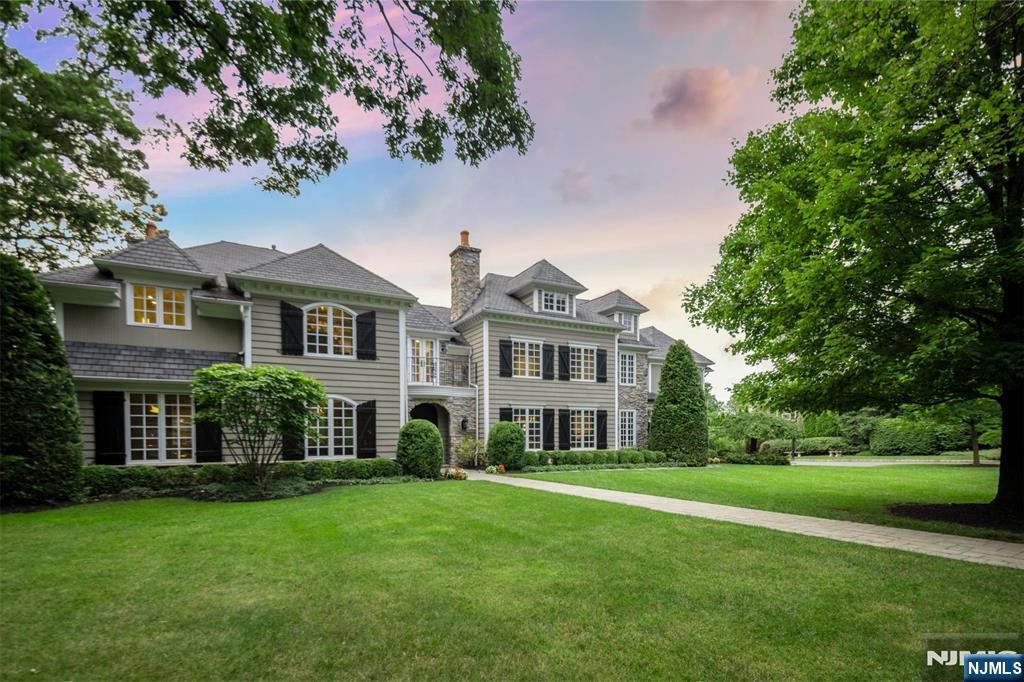 11 Hamilton Road, Millburn, NJ, 07078