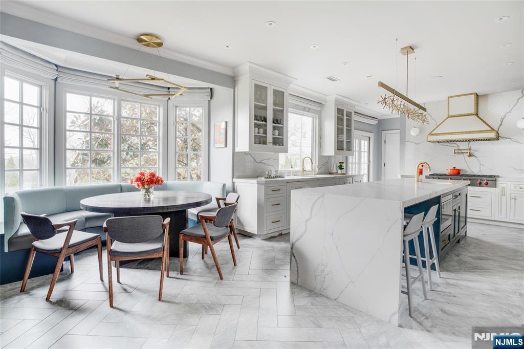 11 Hamilton Road, Millburn, NJ, 07078