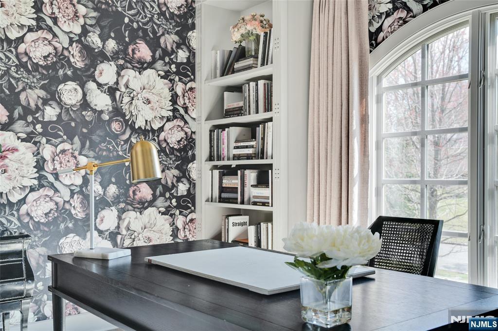 11 Hamilton Road, Millburn, NJ, 07078