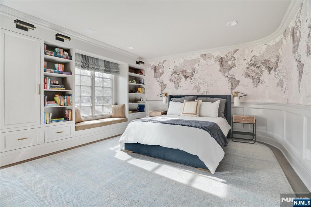 11 Hamilton Road, Millburn, NJ, 07078