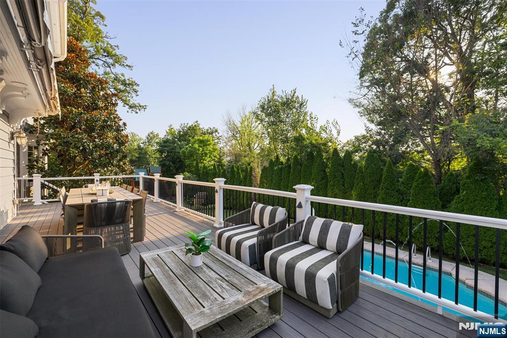 11 Hamilton Road, Millburn, NJ, 07078