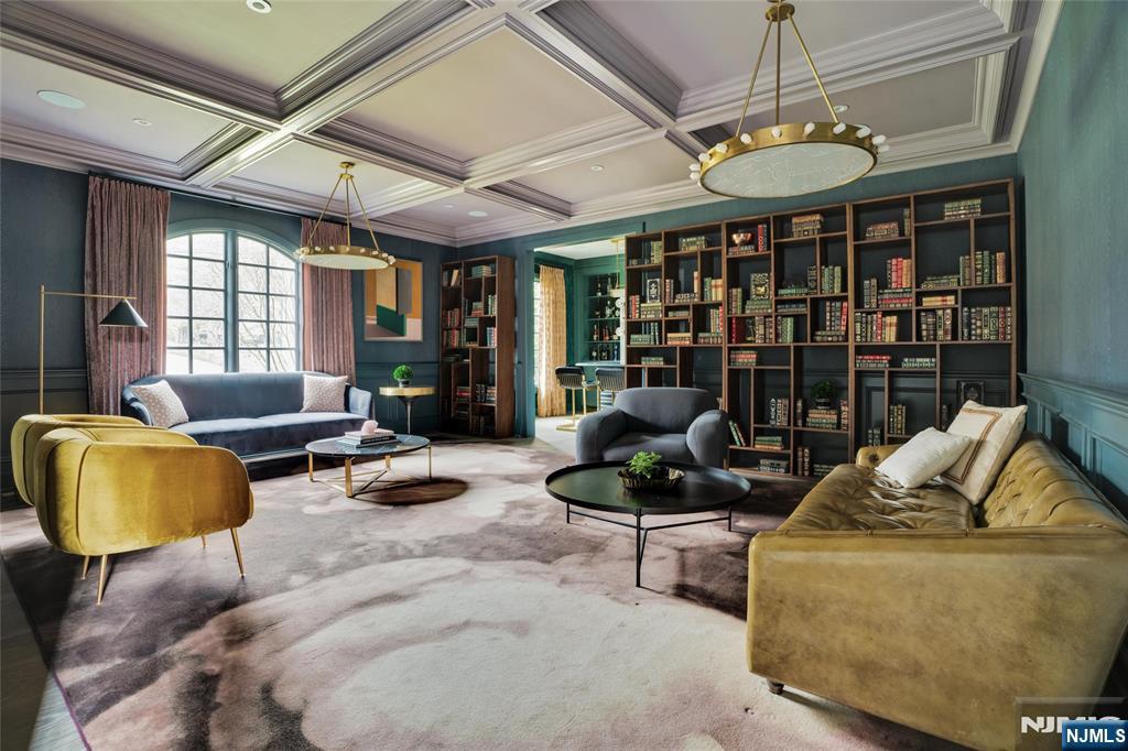 11 Hamilton Road, Millburn, NJ, 07078