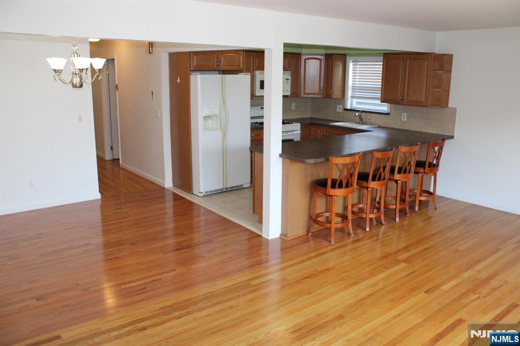 270 Kamena Street B Side 2nd F - Photo 2