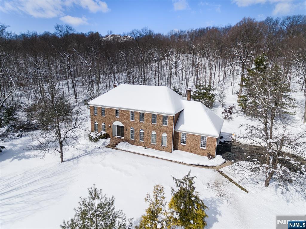 11 Clearwater Drive, Kinnelon Borough, NJ 07405 Listing Photo  0