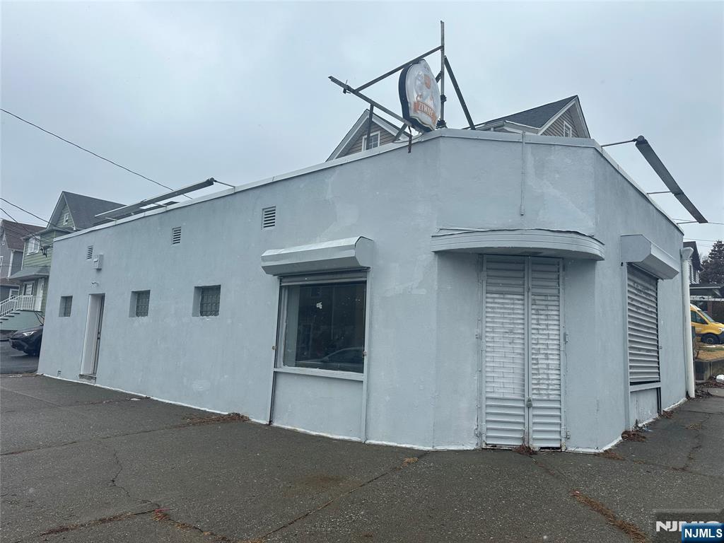 79 Belmont Avenue - Photo 1