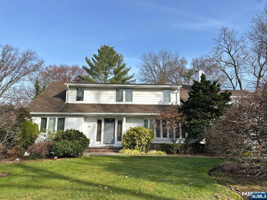 $1,849,000 Colonial