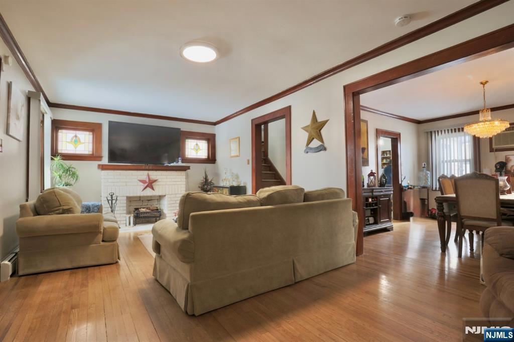 24 Hewitt Avenue - Photo 4