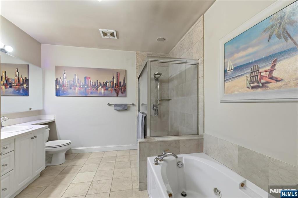 214 The Promenade #214