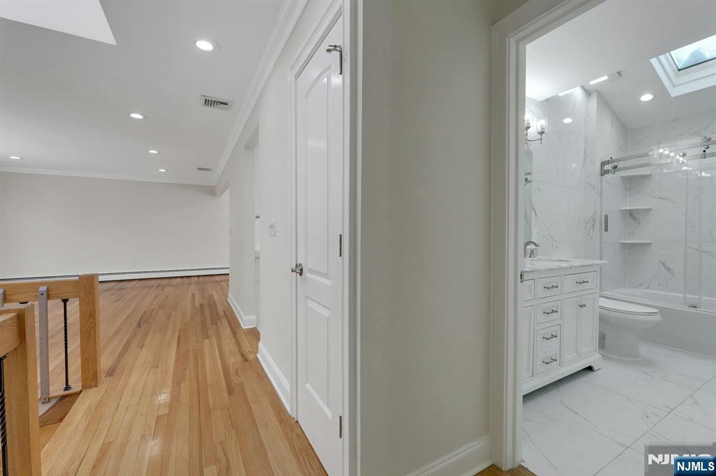 108 Packanack Lake Road