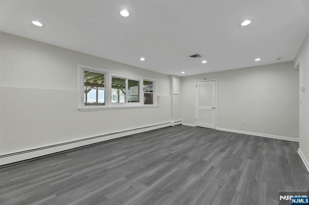 108 Packanack Lake Road