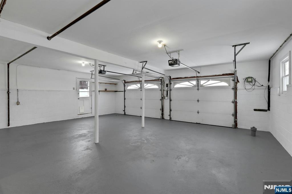 108 Packanack Lake Road