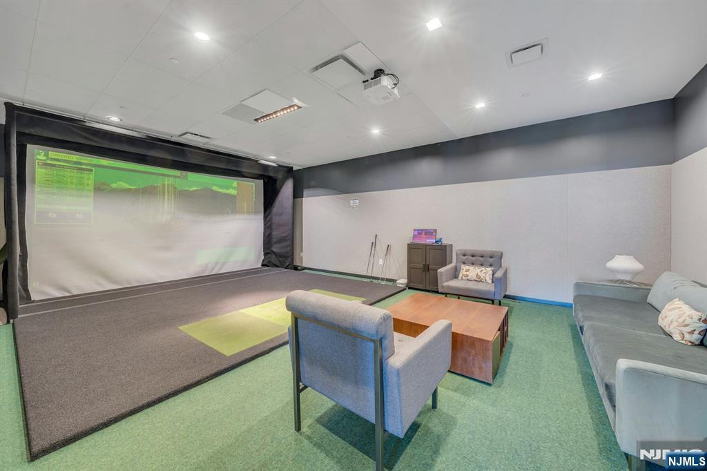 320 Adolphus Avenue #1009