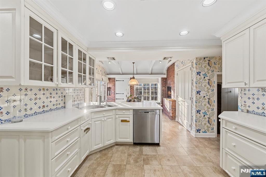3 Lambs, Cresskill, NJ 07626 Listing Photo  24