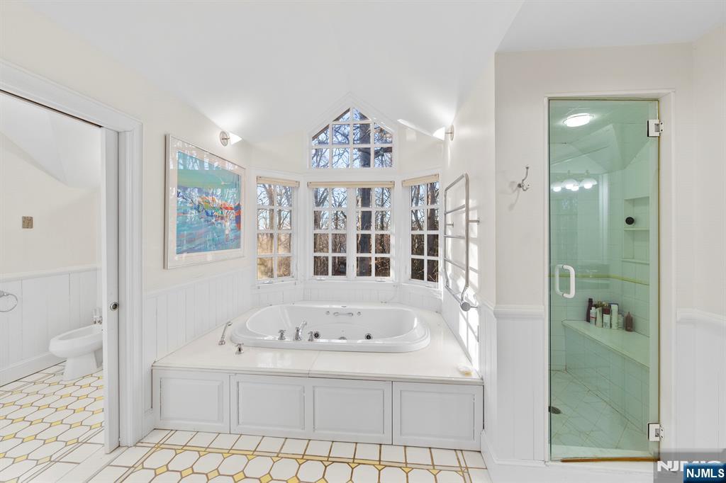 3 Lambs, Cresskill, NJ 07626 Listing Photo  32
