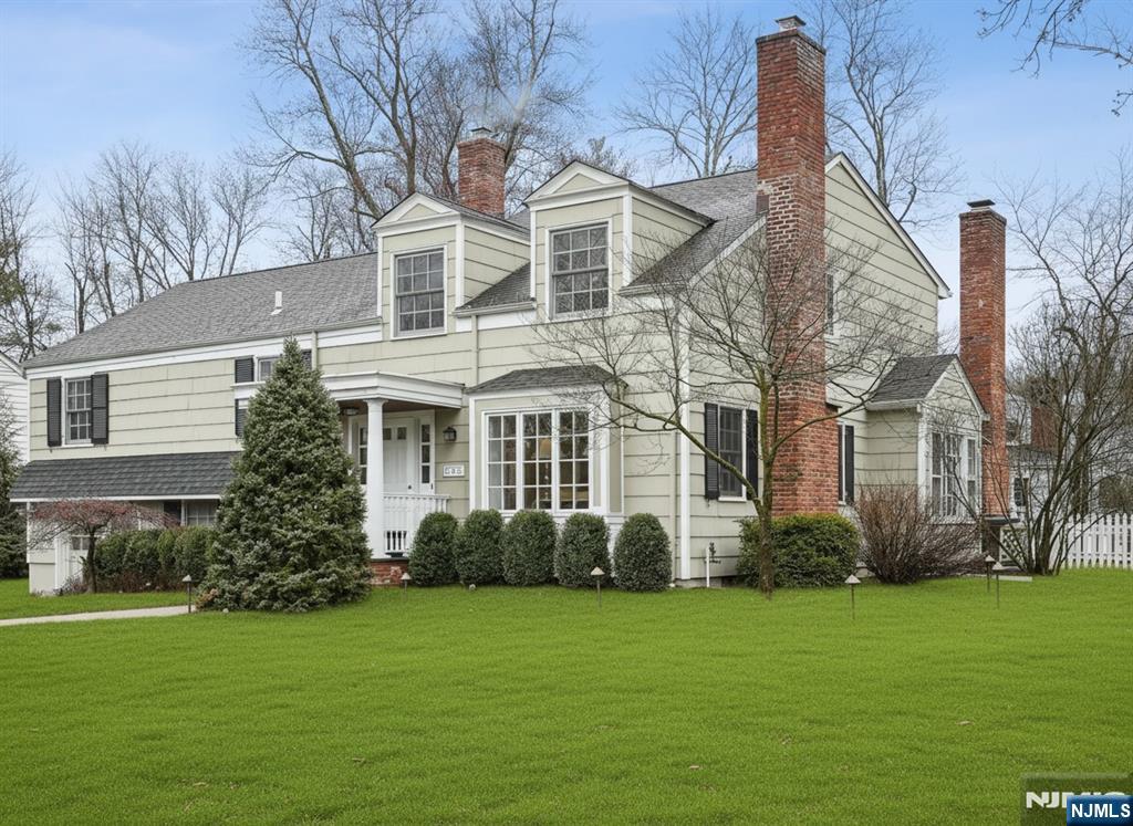 $1,789,000 Split Level