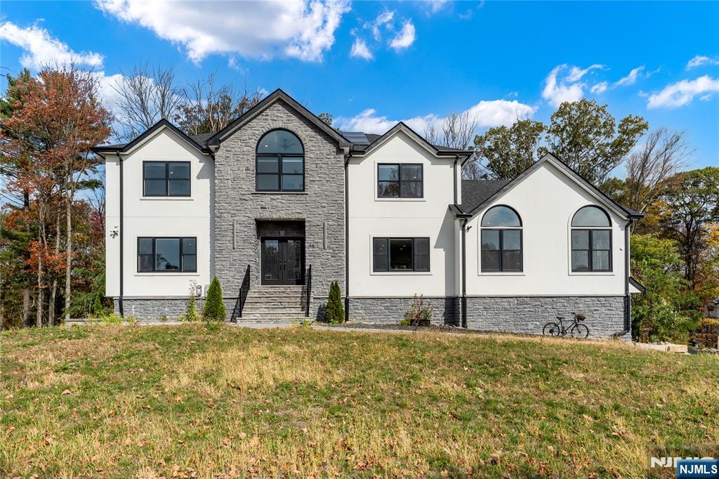 45 Heritage Drive, West Milford, NJ, 07480