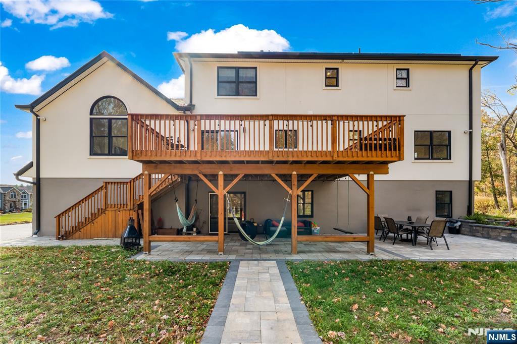 45 Heritage Drive, West Milford, NJ, 07480