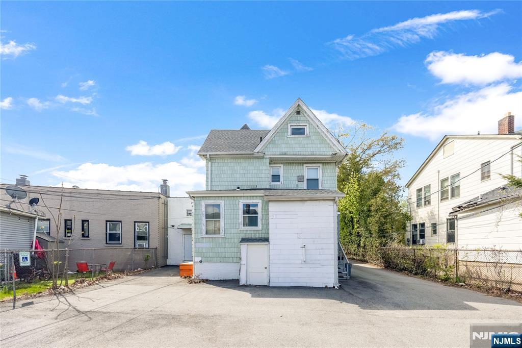 149 Washington Avenue — photo 8