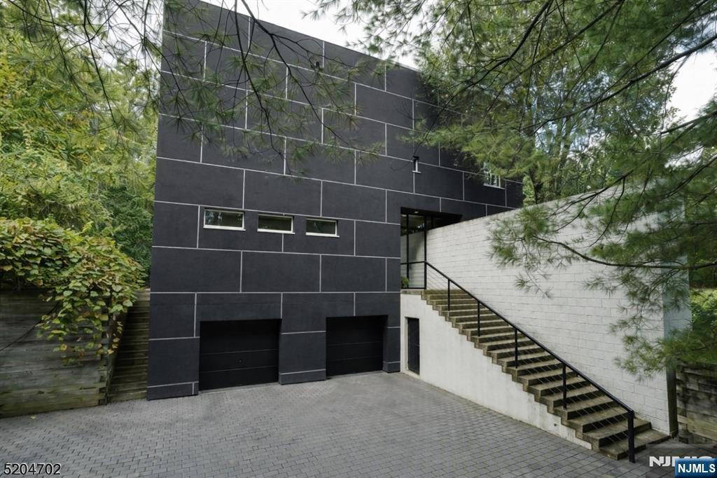 451 Mountain Avenue - Photo 1