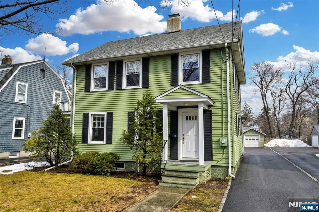 65 S Maple Avenue - Photo 1