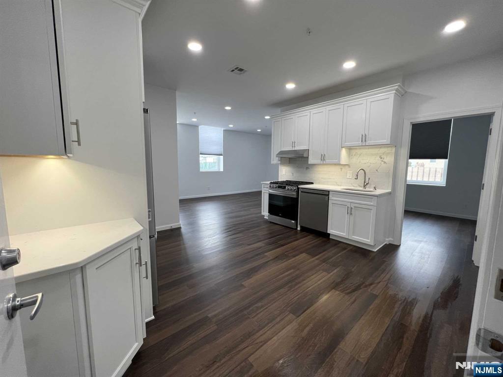 17 Central, Tenafly, NJ, 07670