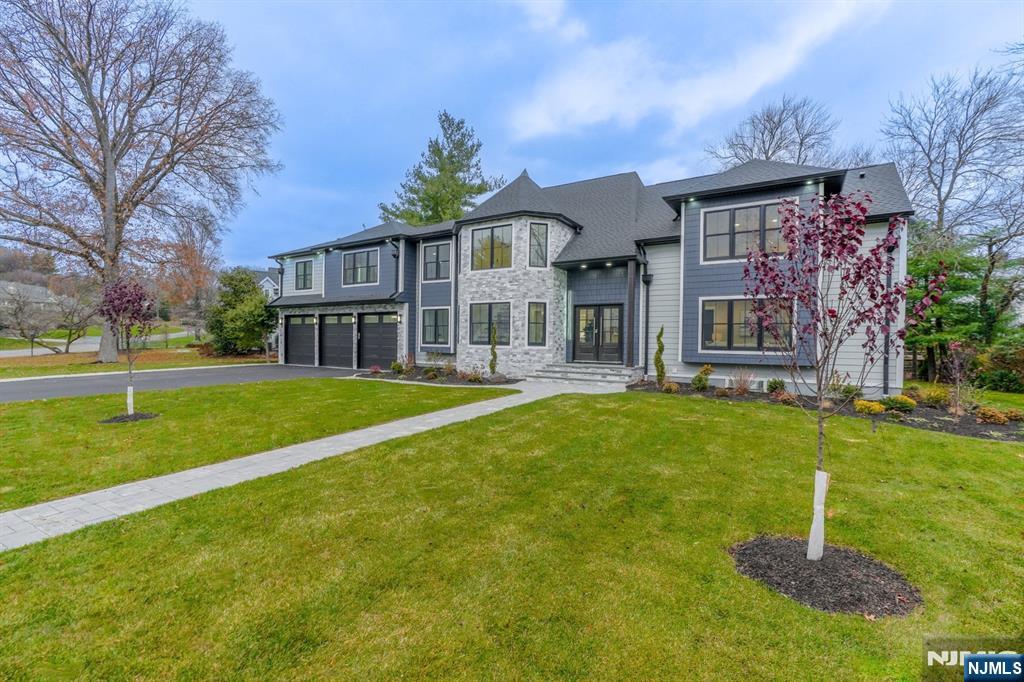 547 Highland Avenue, Ridgewood, NJ, 07450