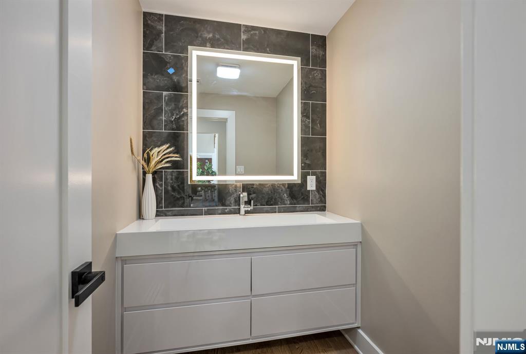 547 Highland Avenue, Ridgewood, NJ, 07450