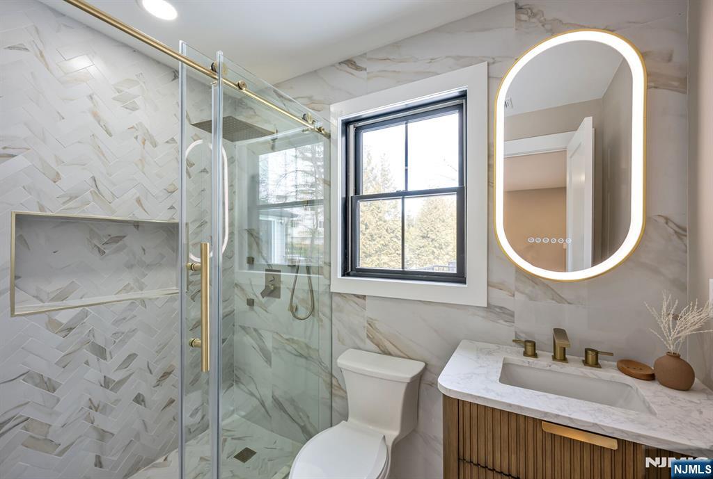 547 Highland Avenue, Ridgewood, NJ, 07450