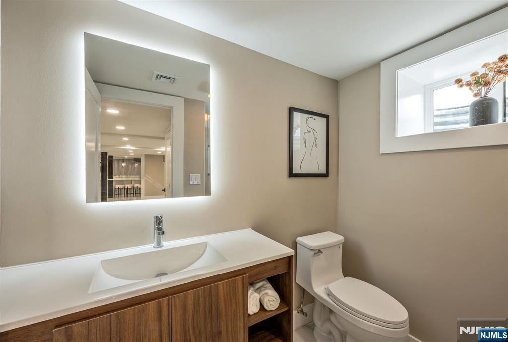 547 Highland Avenue, Ridgewood, NJ, 07450