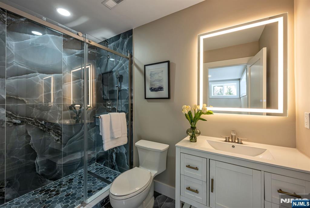 547 Highland Avenue, Ridgewood, NJ, 07450