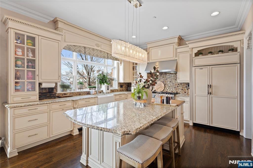803 Heights Lane, Tenafly, NJ, 07670
